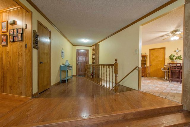 8 Parkview Drive, Bryant, AR 72022