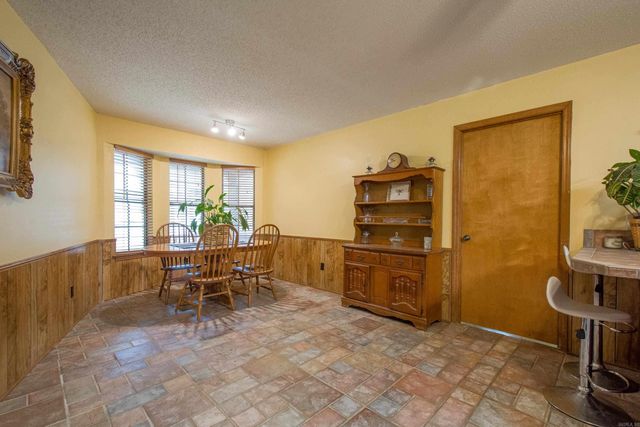 8 Parkview Drive, Bryant, AR 72022