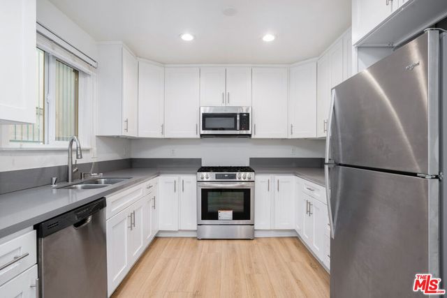 4445 Tujunga Avenue, North Hollywood, CA 91602