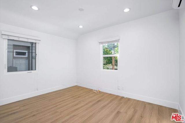 4445 Tujunga Avenue, North Hollywood, CA 91602