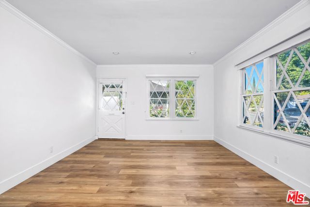 4445 Tujunga Avenue, North Hollywood, CA 91602