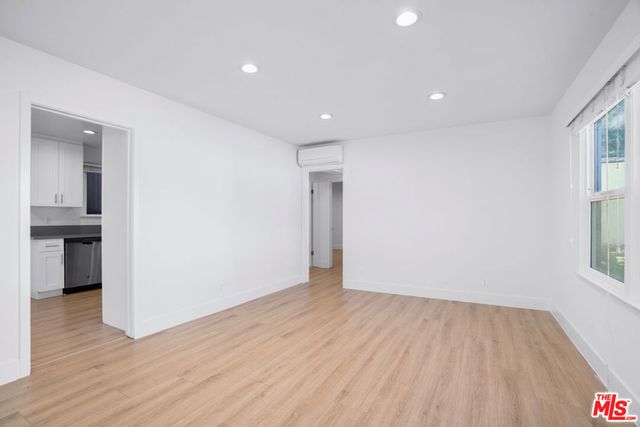 4445 Tujunga Avenue, North Hollywood, CA 91602