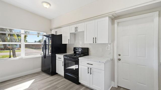 3481 SW 20th Street, Fort Lauderdale, FL 33312