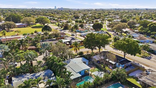 3481 SW 20th Street, Fort Lauderdale, FL 33312