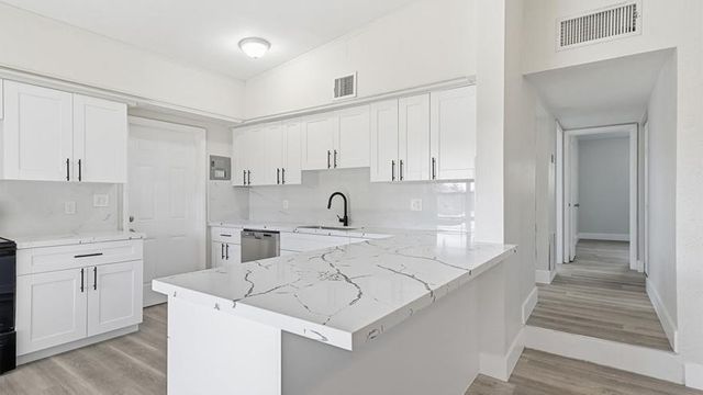 3481 SW 20th Street, Fort Lauderdale, FL 33312