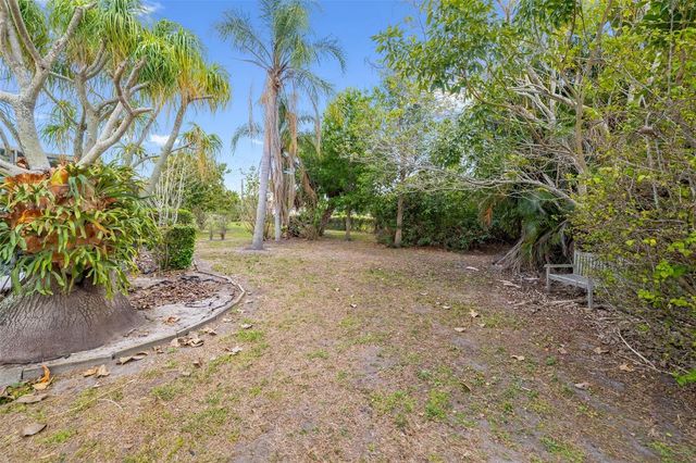 3136 GULF GATE DRIVE, Sarasota, FL 34231