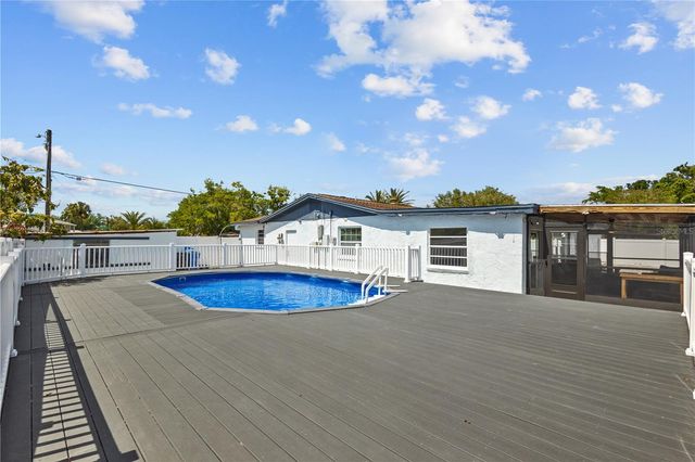 6001 TAMPA SHORES BOULEVARD, Tampa, FL 33615