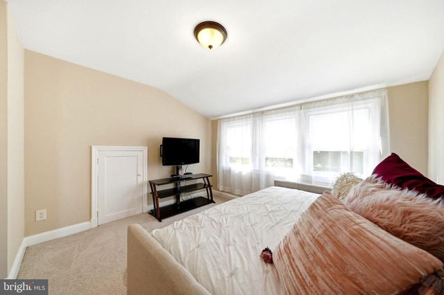 4615 HOWE AVE, Suitland, MD 20746