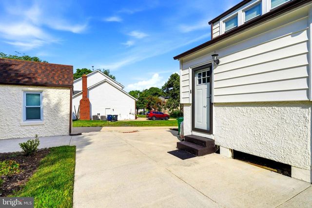 4615 HOWE AVE, Suitland, MD 20746