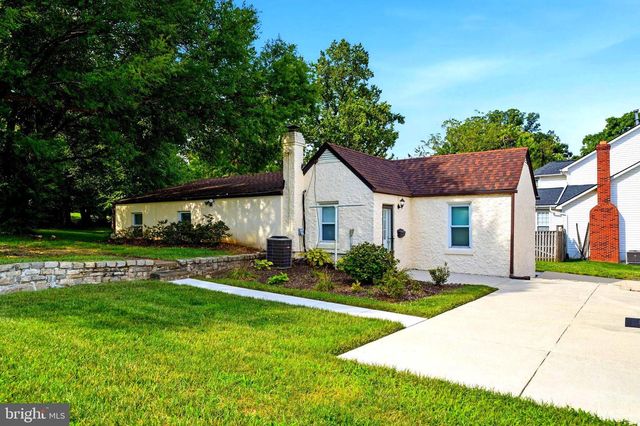 4615 HOWE AVE, Suitland, MD 20746