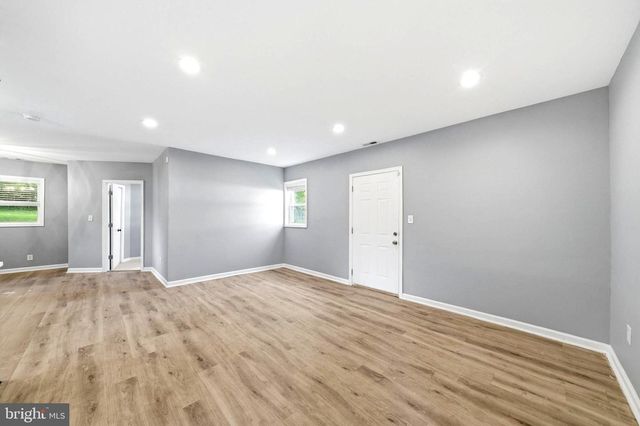 4615 HOWE AVE, Suitland, MD 20746