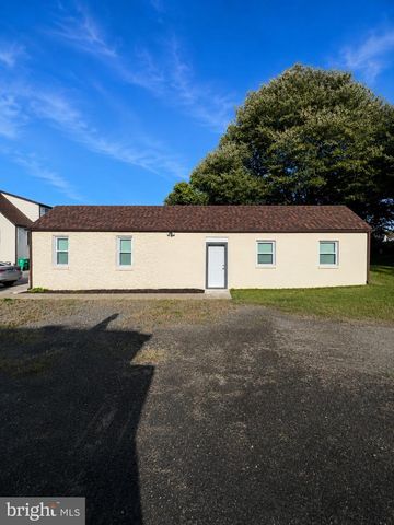 4615 HOWE AVE, Suitland, MD 20746