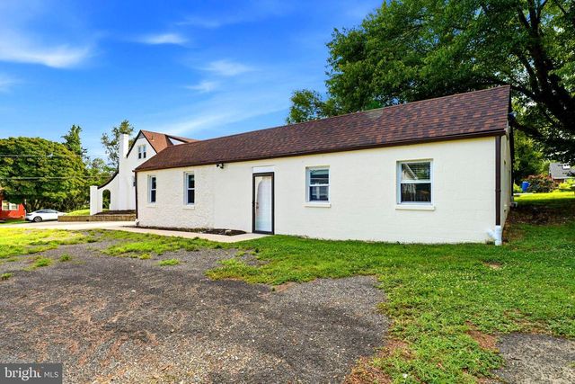 4615 HOWE AVE, Suitland, MD 20746