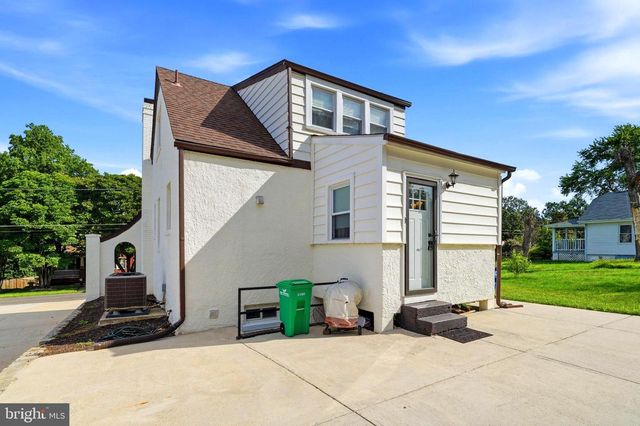 4615 HOWE AVE, Suitland, MD 20746
