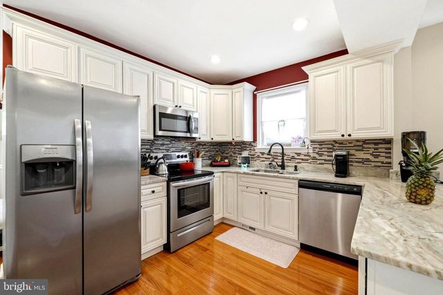 4615 HOWE AVE, Suitland, MD 20746
