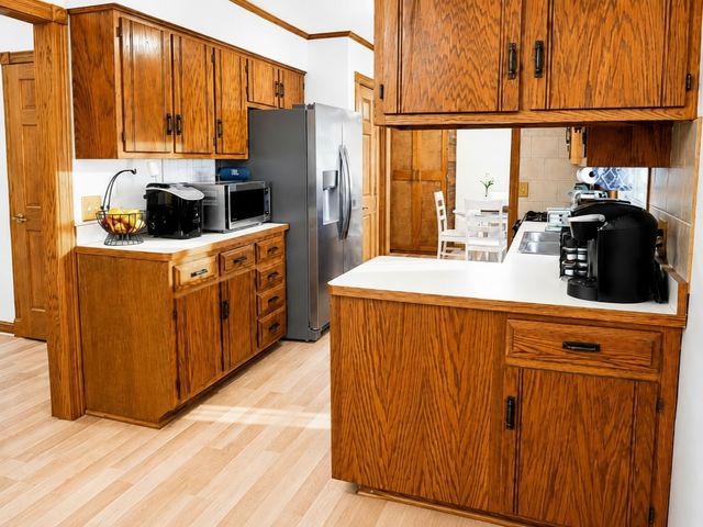 705 E Edgelawn Drive, Plano, IL 60545