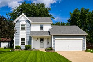 705 E Edgelawn Drive, Plano, IL 60545