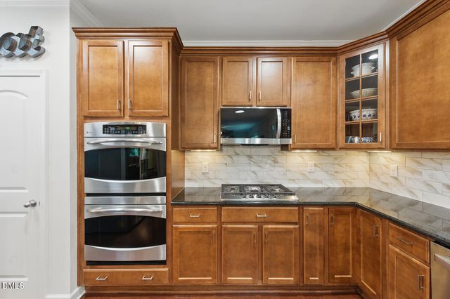 776 Legend Oaks Drive, Chapel Hill, NC 27517