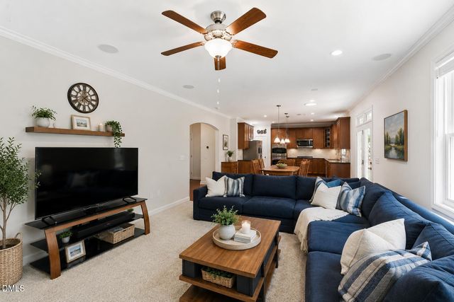 776 Legend Oaks Drive, Chapel Hill, NC 27517