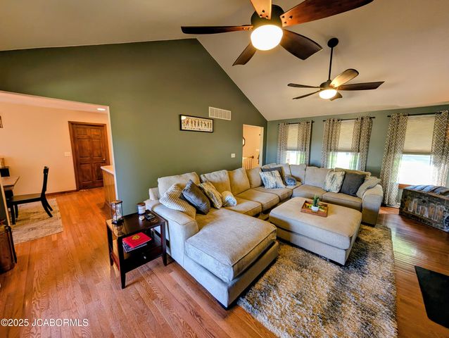 1637 CAPITOL VIEW DRIVE, Holts Summit, MO 65043