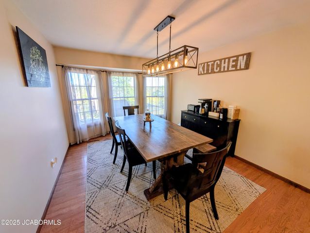 1637 CAPITOL VIEW DRIVE, Holts Summit, MO 65043