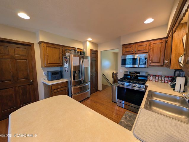 1637 CAPITOL VIEW DRIVE, Holts Summit, MO 65043