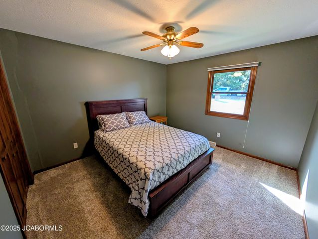 1637 CAPITOL VIEW DRIVE, Holts Summit, MO 65043