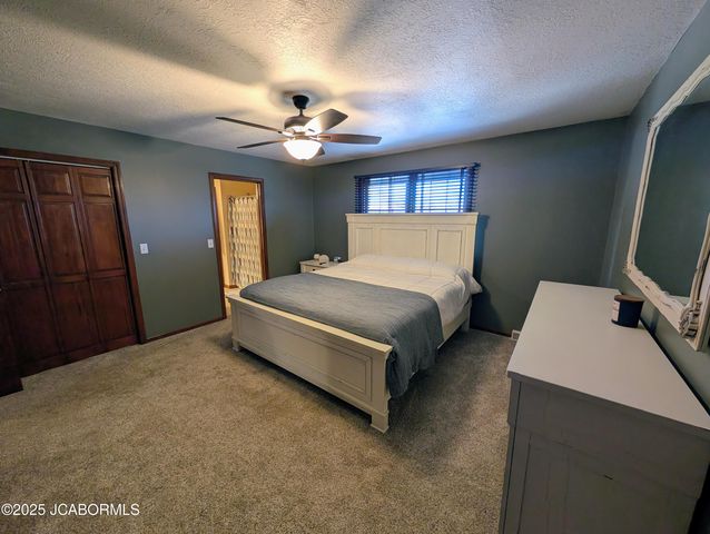 1637 CAPITOL VIEW DRIVE, Holts Summit, MO 65043