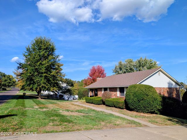 1637 CAPITOL VIEW DRIVE, Holts Summit, MO 65043