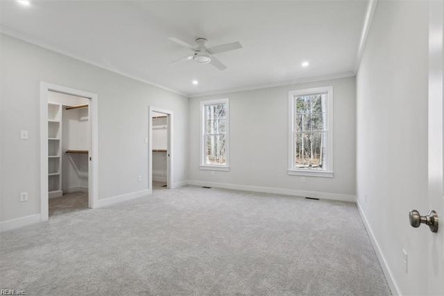 704 Dare RD, Yorktown, VA 23692