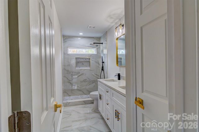 902 N Mountain Street, Cherryville, NC 28021