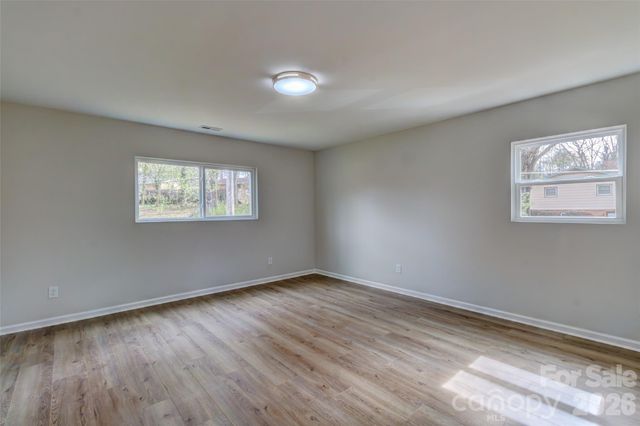 902 N Mountain Street, Cherryville, NC 28021