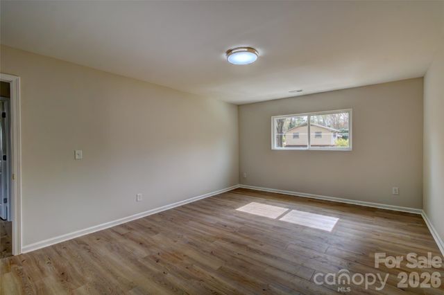 902 N Mountain Street, Cherryville, NC 28021