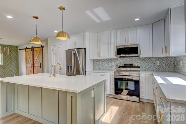 902 N Mountain Street, Cherryville, NC 28021