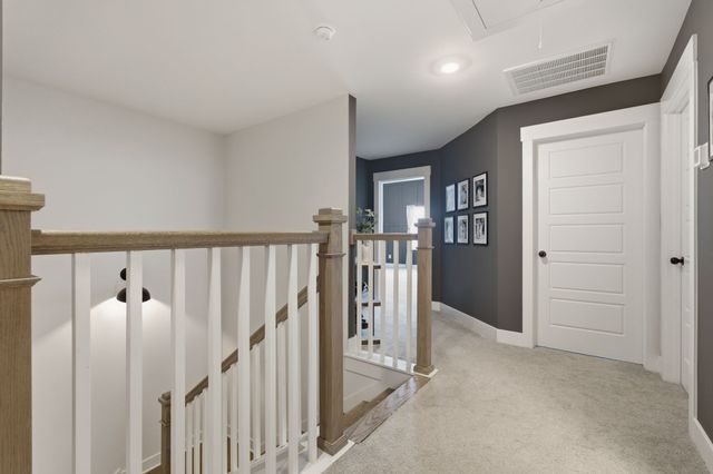 1474 Cotillion Dr, Murfreesboro, TN 37128