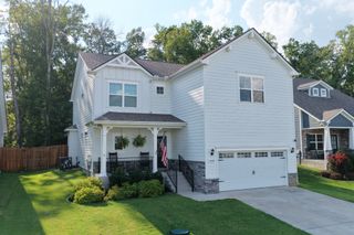 1474 Cotillion Dr, Murfreesboro, TN 37128