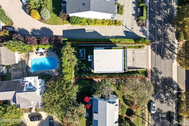 25 Portland Road, Highlands, NJ 07732