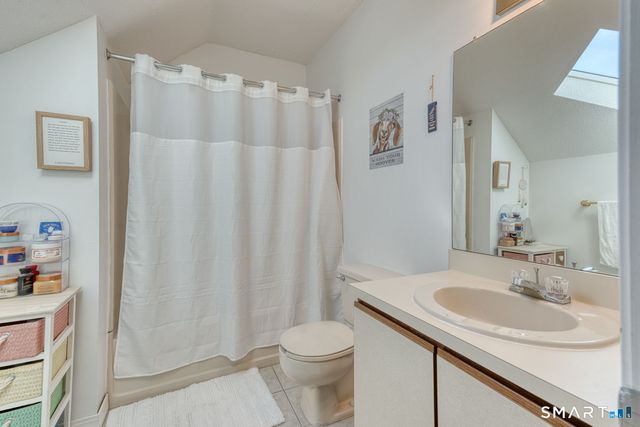 78 Silo Way 78, Bloomfield, CT 06002