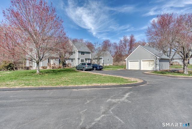 78 Silo Way 78, Bloomfield, CT 06002