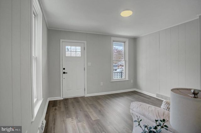 828 BROAD ST, Chambersburg, PA 17201