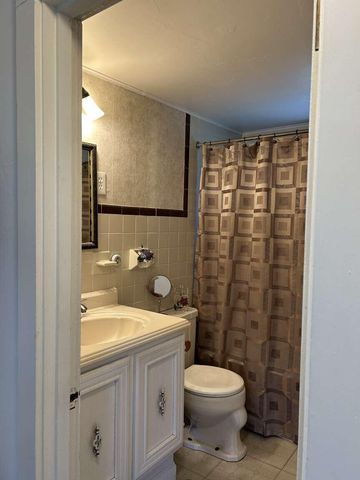 44 Trotters Lane, West Dennis, MA 02670