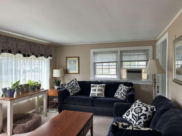 44 Trotters Lane, West Dennis, MA 02670