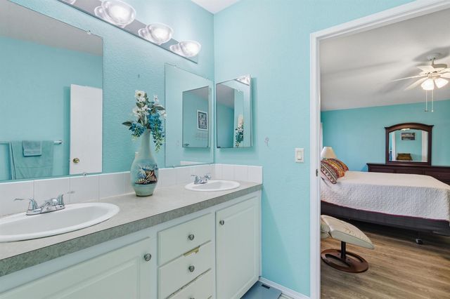 2808 Slice Court, Port St. Lucie, FL 34952
