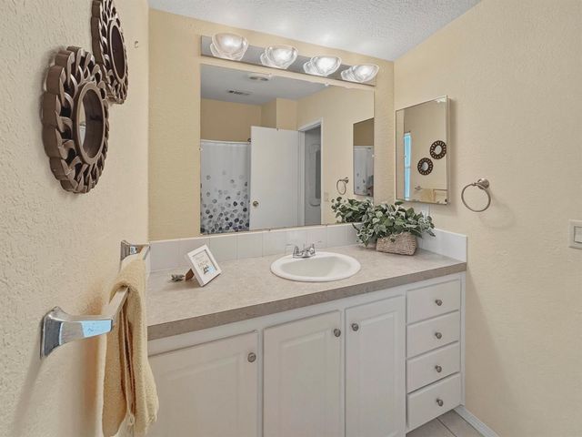 2808 Slice Court, Port St. Lucie, FL 34952