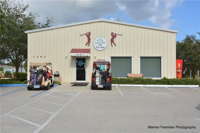 2808 Slice Court, Port St. Lucie, FL 34952