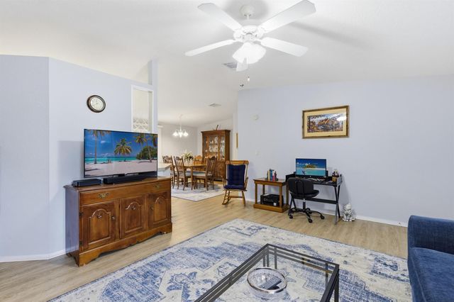 2808 Slice Court, Port St. Lucie, FL 34952