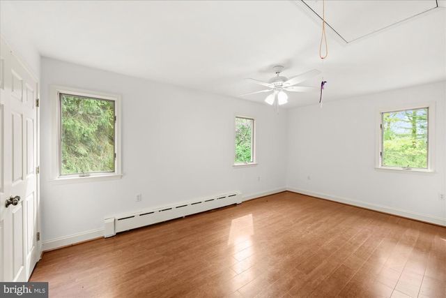 6013 SELVYN RD, Bethesda, MD 20817