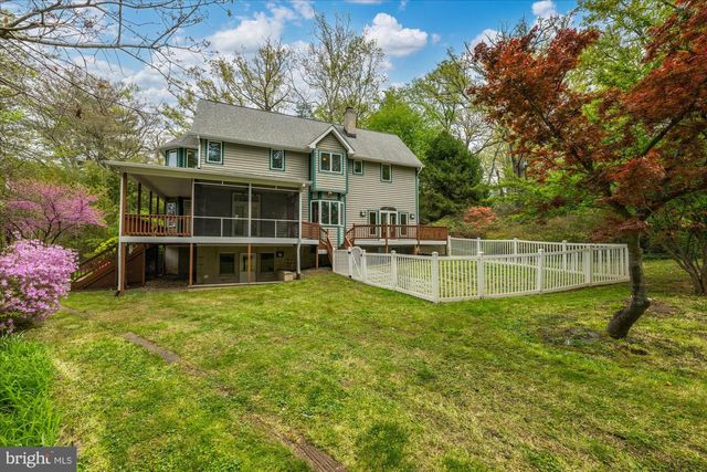 6013 SELVYN RD, Bethesda, MD 20817