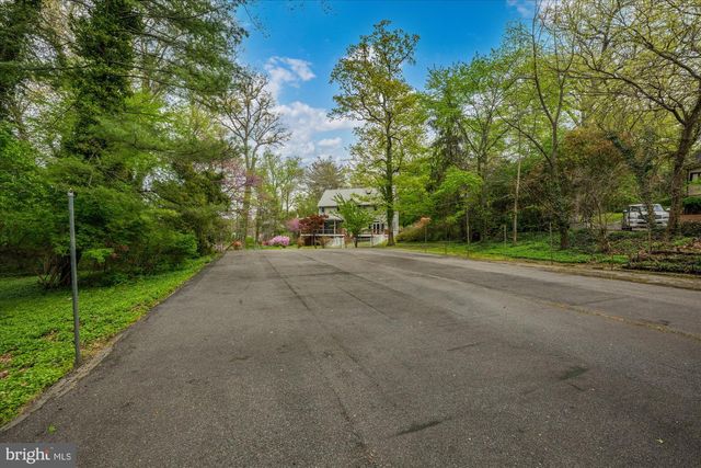 6013 SELVYN RD, Bethesda, MD 20817
