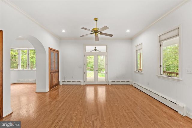 6013 SELVYN RD, Bethesda, MD 20817